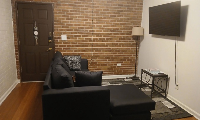 Highlands - Perkins Apartment | Cozy 1-bedroom with AC and WiFi in charming Baton Rouge near LSU