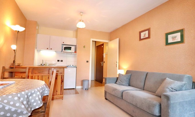 Annecy-le-Vieux Apartment | Cozy 1-BR Apt near Lake Annecy, Shops & Activities with Parking