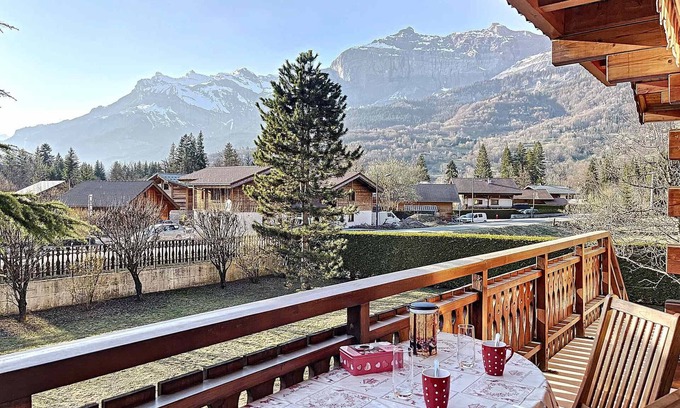 Les Houches Ski Chalet | Cozy 120m² chalet in Houches, 6/8 pers, mountain view, garden