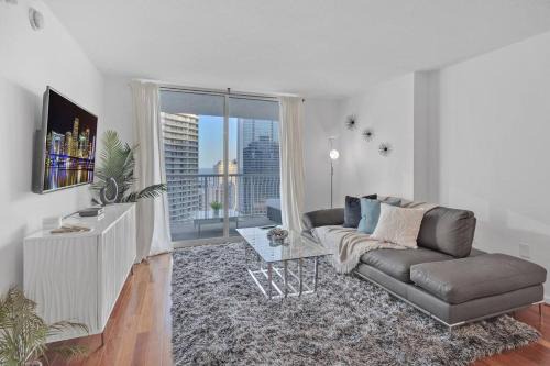 Brickell Apartment | Cozy 1Bed 1Bath Overlooking Brickell Skyline