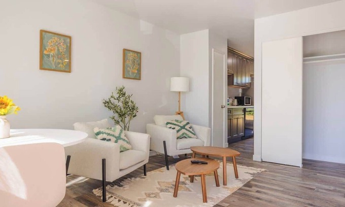 Renton Apartment | Cozy 1bedroom 1bath renton apt