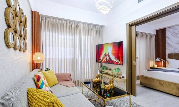 Sarasota Apartment | Cozy 1BR Condo, King Bed, Pool