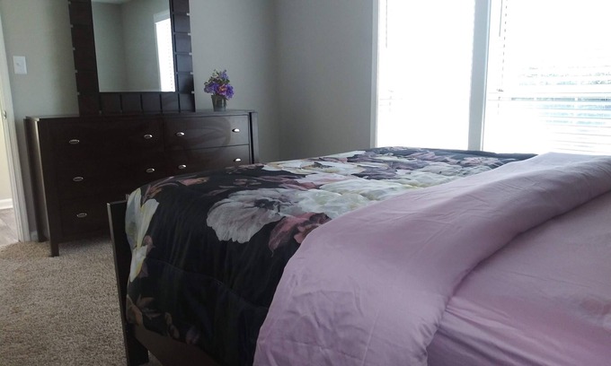 Smyrna Apartment | Cozy 2 bed 2.5bath.1.5 miles from braves stadium
