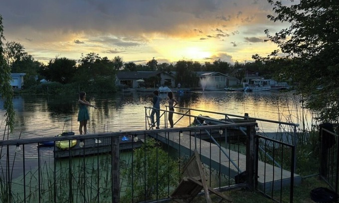 Lakeport House | Cozy 2-bedroom, 2-bath house on the waterfront in Lakeport with your own dock!