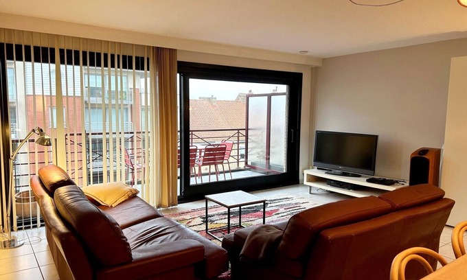 Koksijde-Bad Apartment | Cozy 2-bedroom apartment near Koksijde Beach