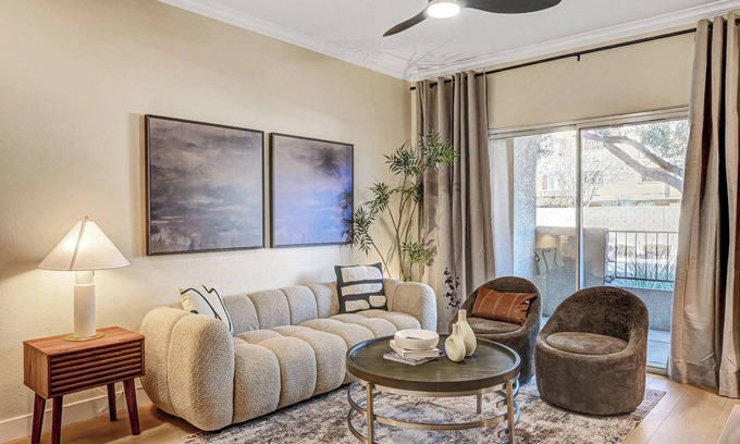 Las Vegas Condo | Cozy 2-bedroom condo with AC, WiFi near LV Strip FREE Parking