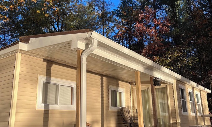 Lewiston Cottage | Cozy 2 bedroom cottage on Big Wolf Lake