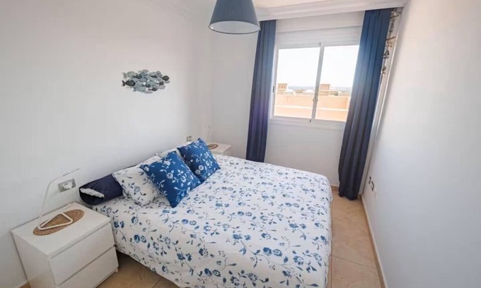 Poris de Abona Apartment | Cozy 2-bedroom apartment in enjoyable Porís de Abona with WiFi