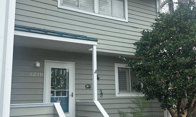 Bethany Beach House | Cozy 2-bedroom townhome in charming Bethany Beach with AC, WiFi, community pool