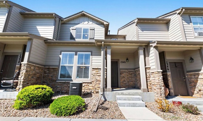 Monument House | Cozy 2-bedroom townhome in pleasant Monument with AC