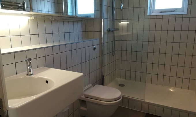 New Cross Apartment | Cozy 2-bedroom with view