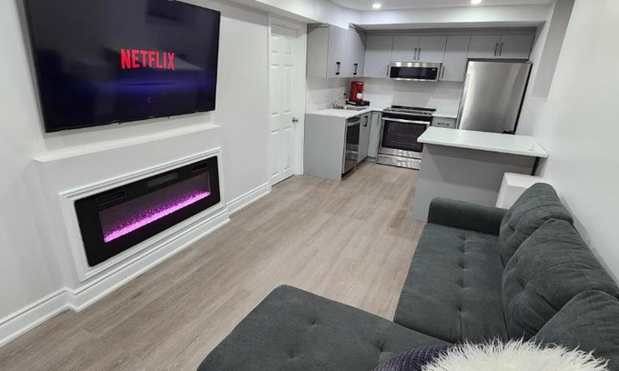 Georgetown Apartment | Cozy 2 Bedrooms & 2 Bathrooms Guest Suite with Electric Fireplace