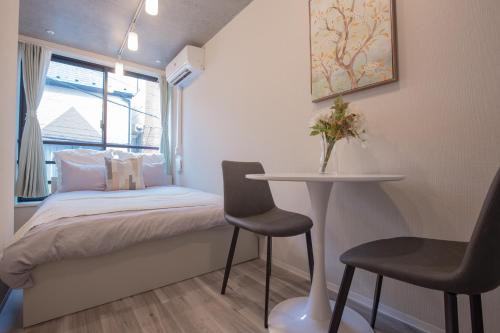 Higashiueno Apartment | Cozy 2-Person Retreat in Higashi Ueno 5 min to Ueno Park and Subway