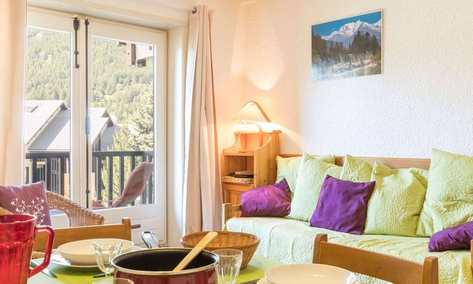 Monetier-les-Bains Apartment | "Cozy 2-Room Mountain Apartment with Fireplace & Ski Shuttle - Sleeps 6"