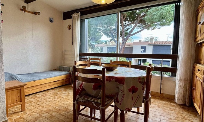 Argeles Plage Apartment | Cozy 2-room apartment with pool, 500m from beach, parking, and tennis court in Argelès-sur-Mer