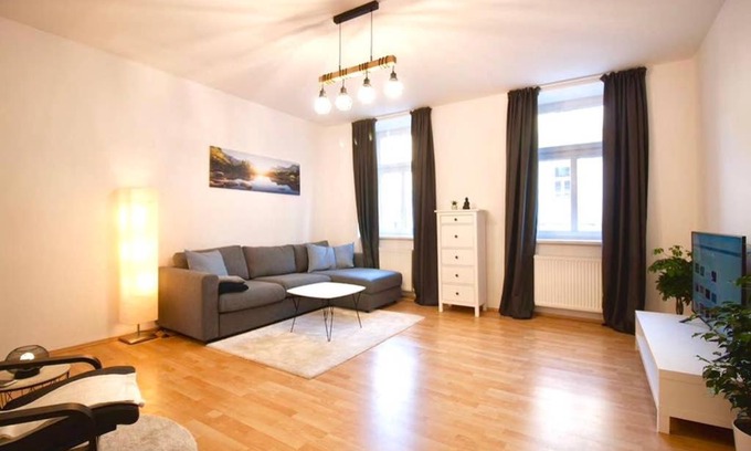 Wahring Apartment | Cozy 2 ROOM APARTMENT - Enjoy Summervibes in Vienna