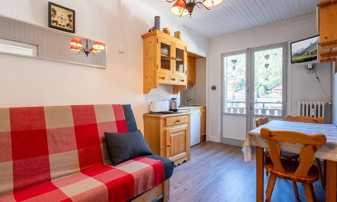 La Clusaz Apartment | Cozy 2-Room Apartment in the Heart of La Clusaz, Near Ski Lifts and Amenities