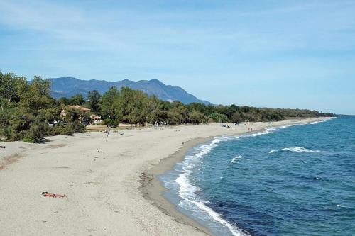 Linguizzetta Apartment | Cozy 2-room beachfront Résidence Sognu Di Mare Casa Serenita