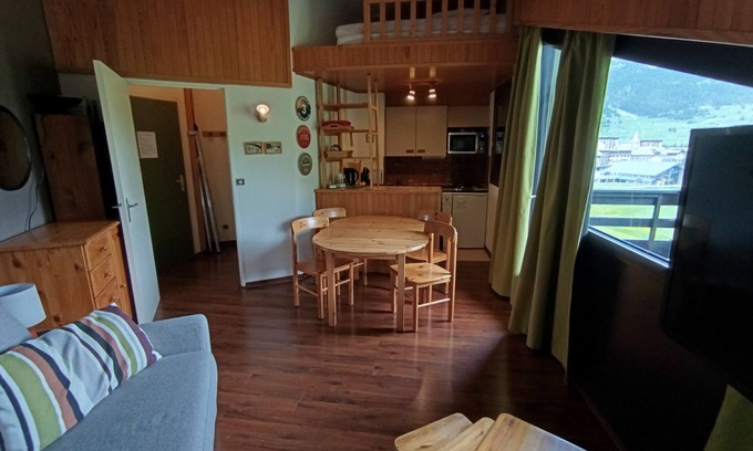Montgenevre Apartment | Cozy 2-room ski-in/ski-out condo - 5 people - Stunning views