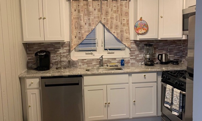 Providence Apartment | Cozy 2BED/1BATH
