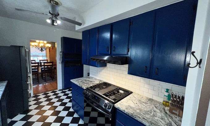 Canton House | Cozy 3 bed 2 bath full home retreat - located .5 miles from the HOFV