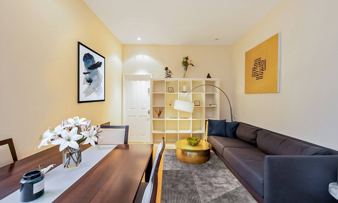 Soho Apartment | Cozy 3-bed in Mayfair