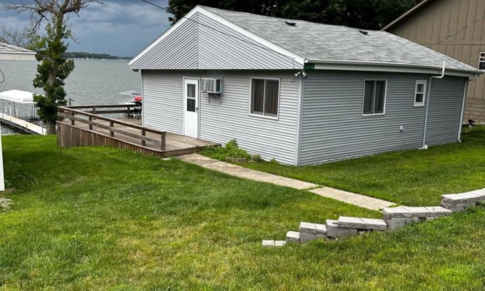 Spirit Lake Cabin | Cozy 3-bedroom cabin on East Lake Okoboji with WiFi, AC