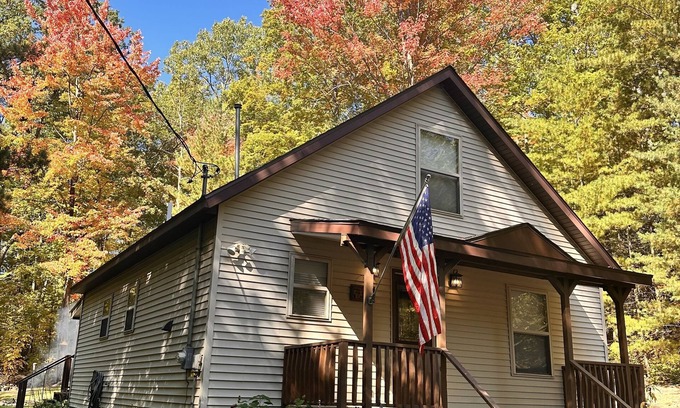 Rose City House | Cozy 3 bedroom getaway!