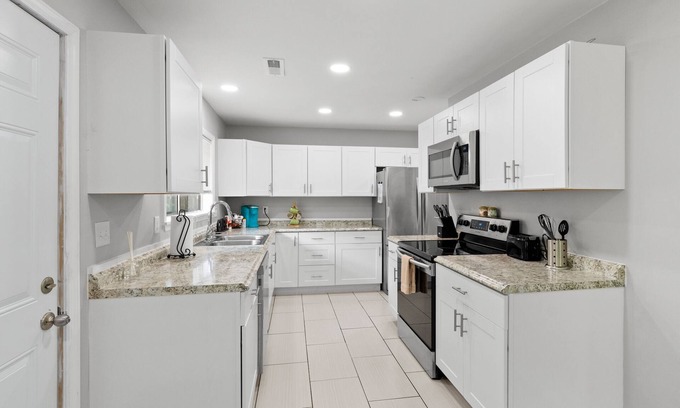 Chattanooga House | Cozy 3 Bedroom Home