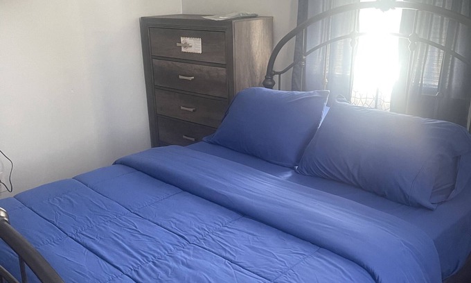 Fayetteville House | Cozy 3-bedroom house in charming Fayetteville with WiFi, AC.