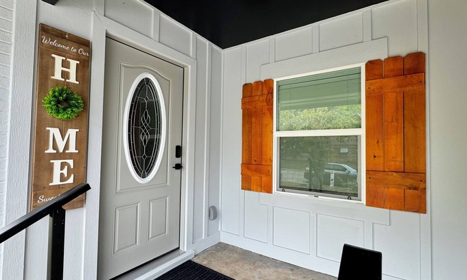 Greenville House | Cozy 3-bedroom house in Greenville nGreat location!Close to everything !NEW!