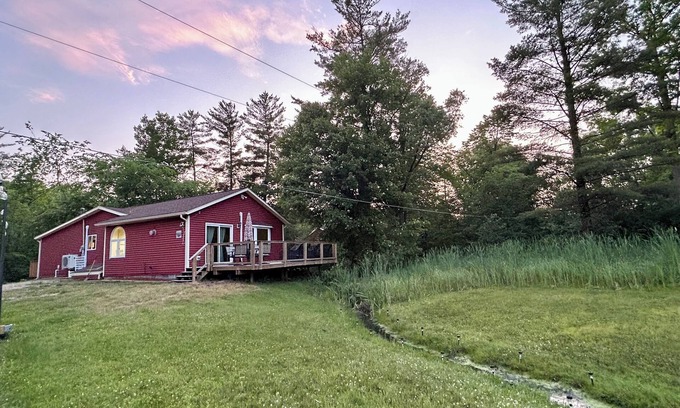 Greenville House | Cozy 3-bedroom lake house with private beach area and fire pit in Greenville