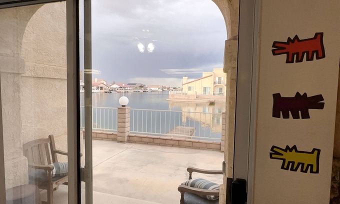 Silver Lakes Country Club Condo | Cozy 3-bedroom Lakefront Condo Helendale