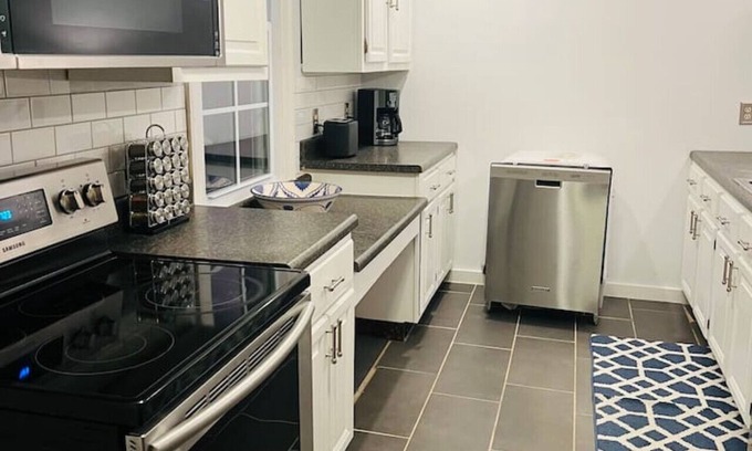 Skaneateles House | Cozy 30 Day Vacation home steps to Village+Lake!