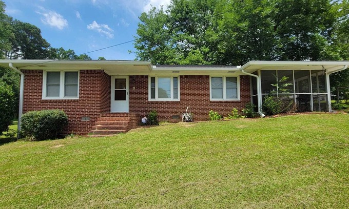 Lawrenceville House | Cozy 3BR Lawrenceville Haven close to everything