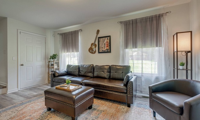 Hendersonville House | Cozy 3BR Retreat -Fully Furnished w/Full Kitchen, WIFI, Smart TV near Nashville