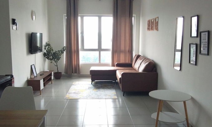 Bandar Baru Bangi House | Cozy 4-bedroom apartment with Netflix Bandar Baru Bangi