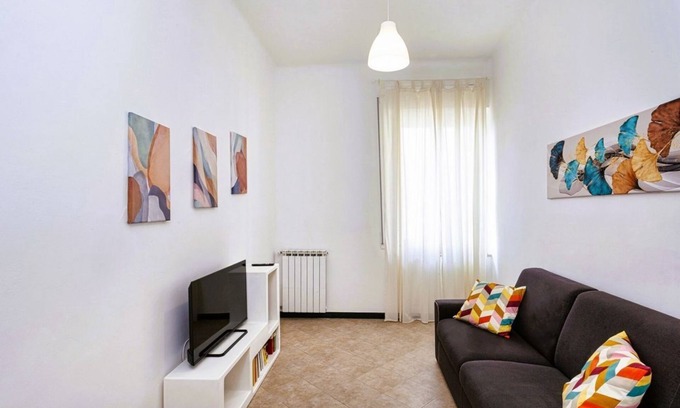 San Teodoro Apartment | Cozy 80 sqm apartment, ideal for 5 people, located on the fifth floor of a building with a lift (NOT suitable for disabled people).The property is located in a residential area of Genoa, well served and complete with all comforts. The location is s