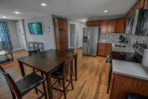 Berkley House | Cozy and Budget Friendly Single Bedroom in the Heart of Denver