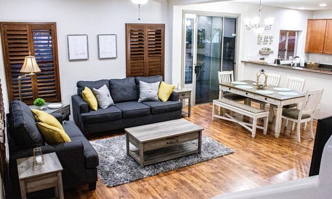 East Mesa House | Cozy and Clean Pet-Friendly Family Retreat Newly Remodeled Community Pool