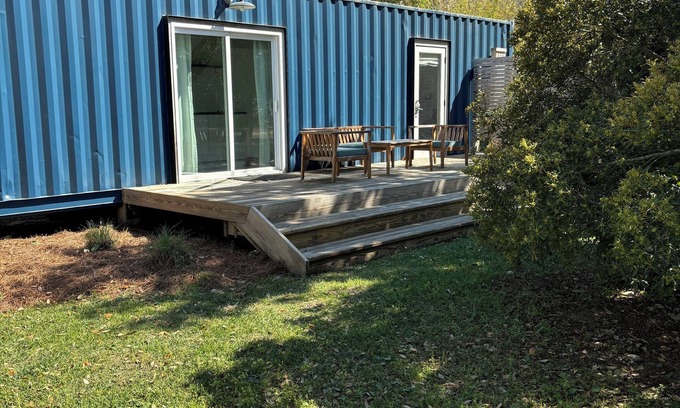 Carolina Beach House | Cozy and Comfortable Shipping Container House -Pet Friendly-Easy Walk to Beach