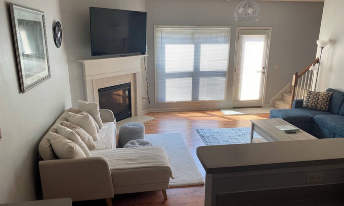 Lawrenceville House | Cozy and Comfy Charmer