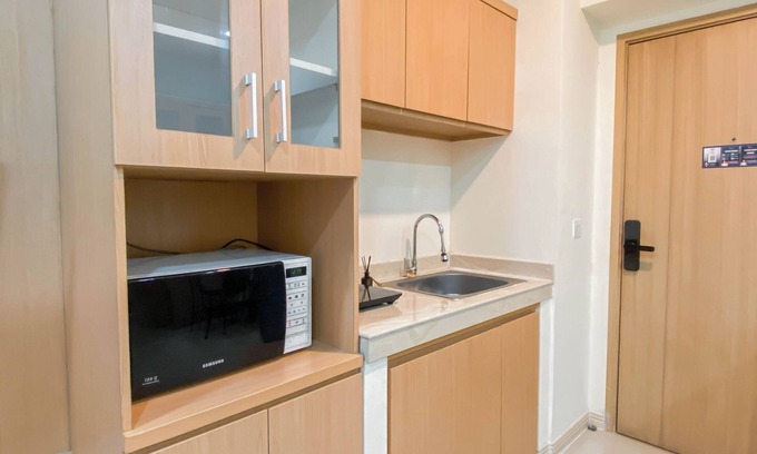 Cikarang Apartment | Cozy And Minimalist 1Br With Working Room Meikarta Apartment