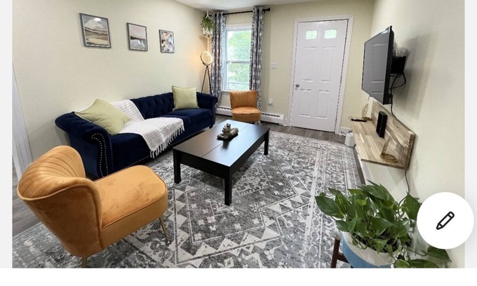 Westside Norwich House | Cozy and Nice Home close to the Casino
