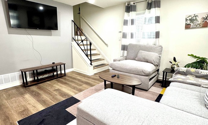 Atlanta Apartment | Cozy and relaxing apartment with Free WiFi located in vibrant Atlanta.