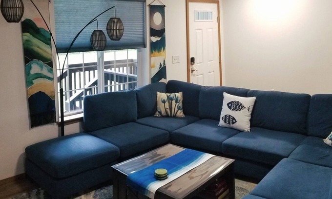 Grayland House | Cozy and serene vacation home for the entire family - 2 minutes from the beach!