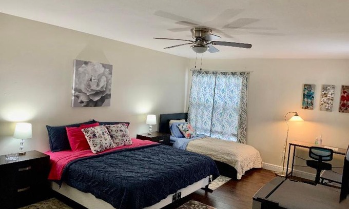 Land O' Lakes House | Cozy and spacious family bedroom in Land O’ Lakes