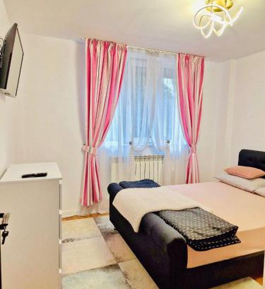 Roman Apartment | Cozy apartament Roman