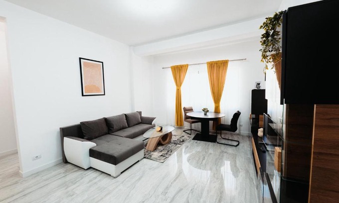 Zamca Apartment | Cozy Aparthotel - Central City Suceava