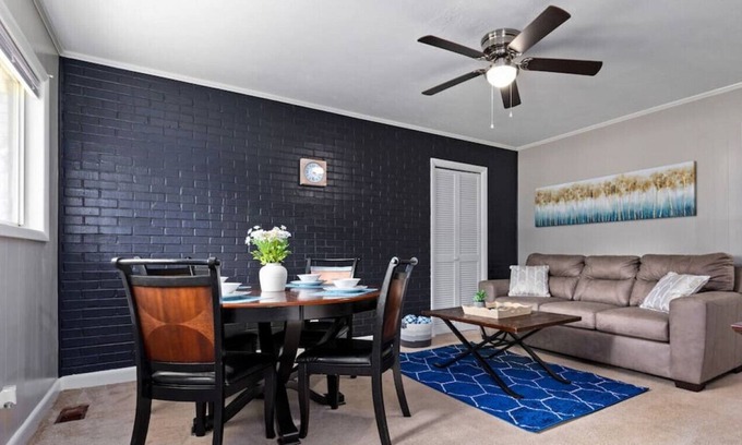 Fayetteville Condo | Cozy apartment close to everything!